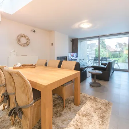 Stella Maris With Garage And Garden By Interhome * De Haan