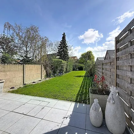 Stella Maris With Garage And Garden By Interhome Prázdninový dům